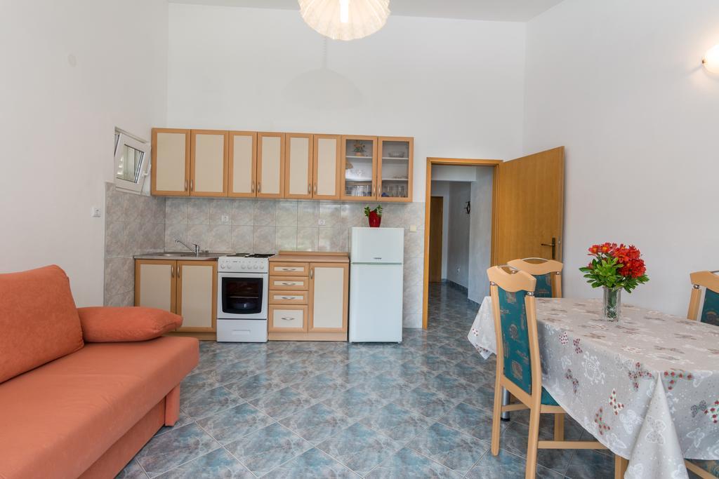 Apartments Mirko Vinišće Pokoj fotografie
